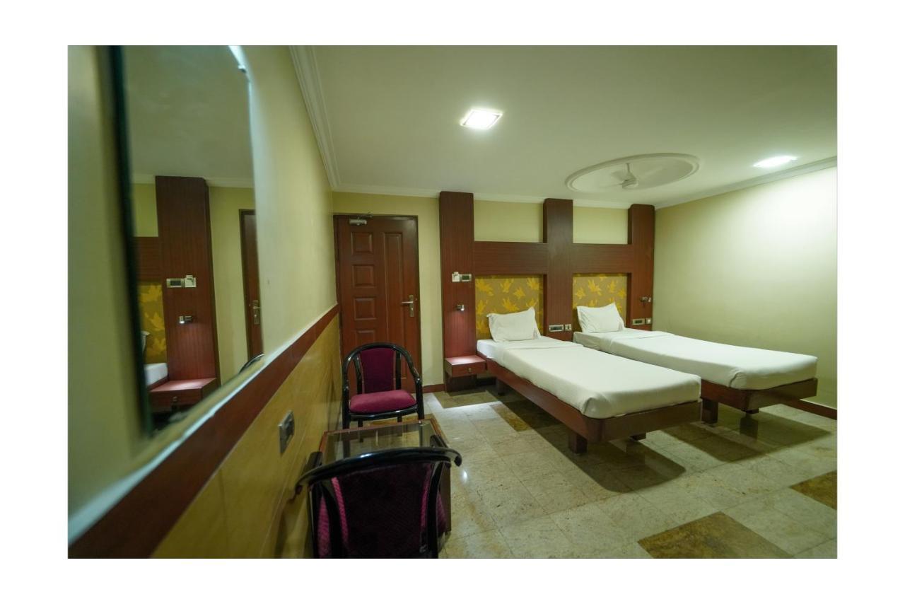 Everestparkresidency Hotel Tiruchirappalli Exterior photo