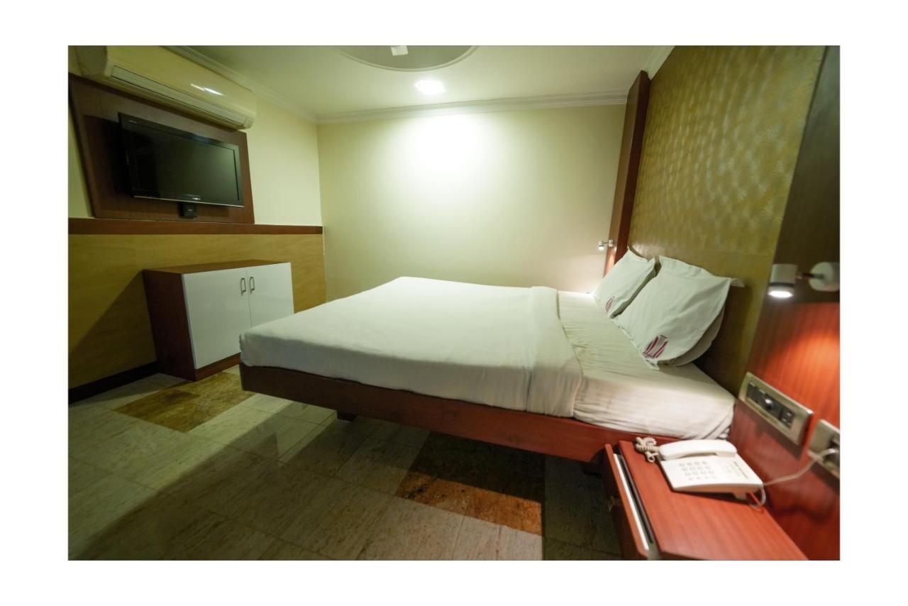 Everestparkresidency Hotel Tiruchirappalli Exterior photo
