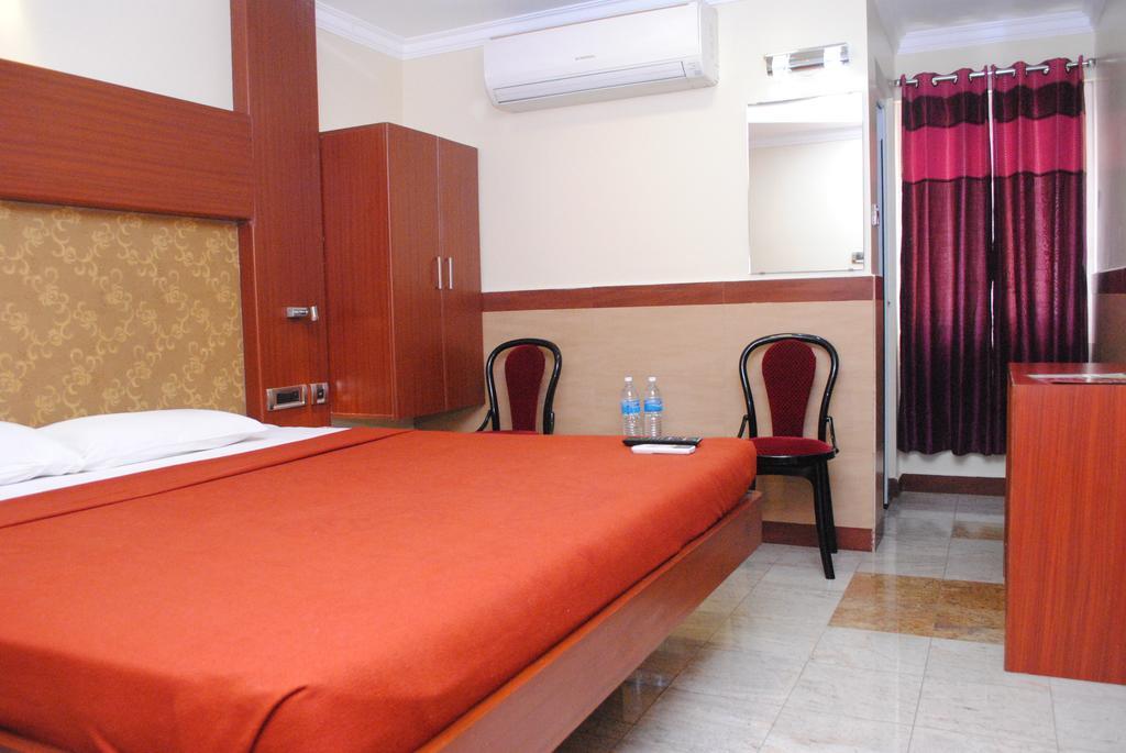 Everestparkresidency Hotel Tiruchirappalli Room photo